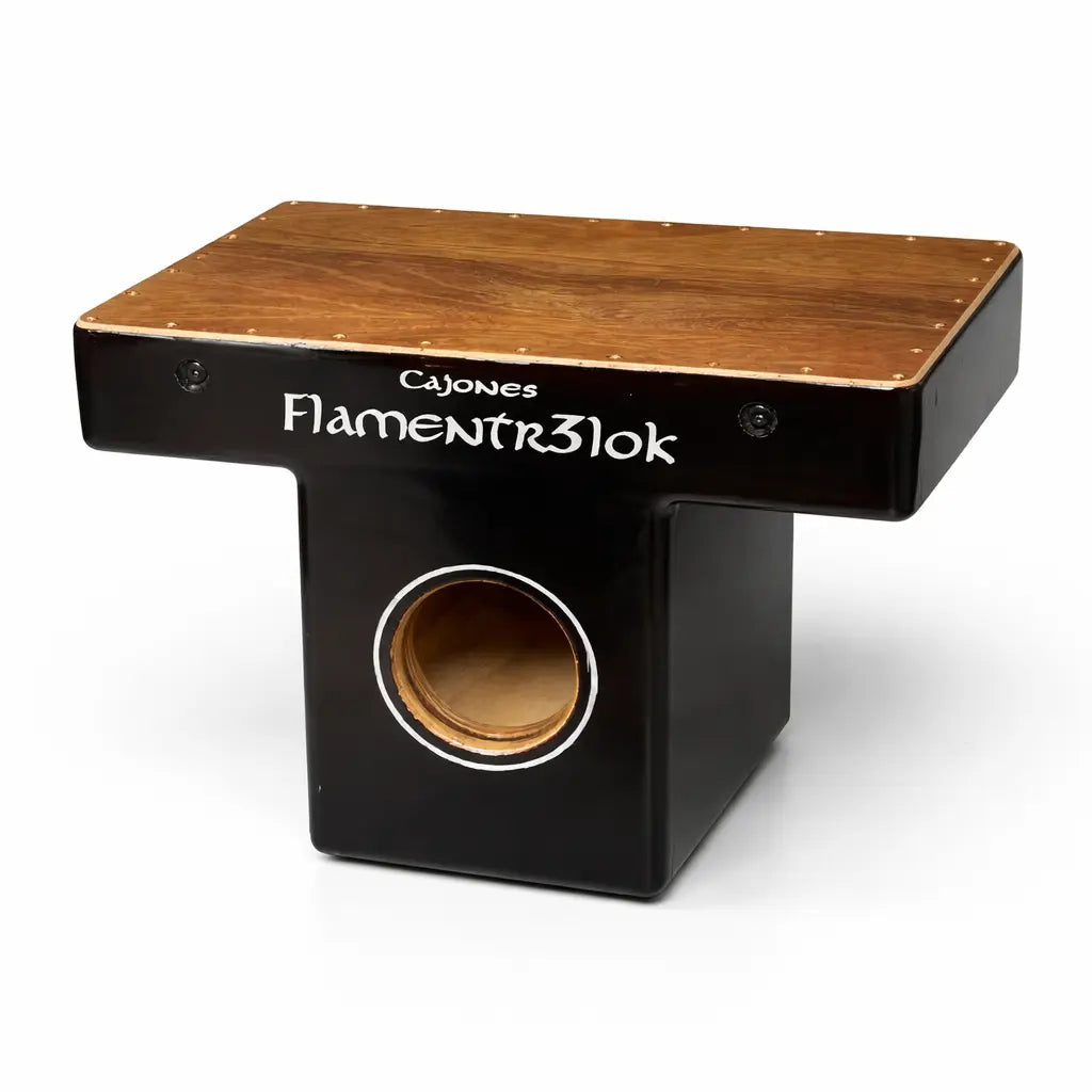 Cajón Flamenco "T" Flamentr3lok detalle frontal cajón musical