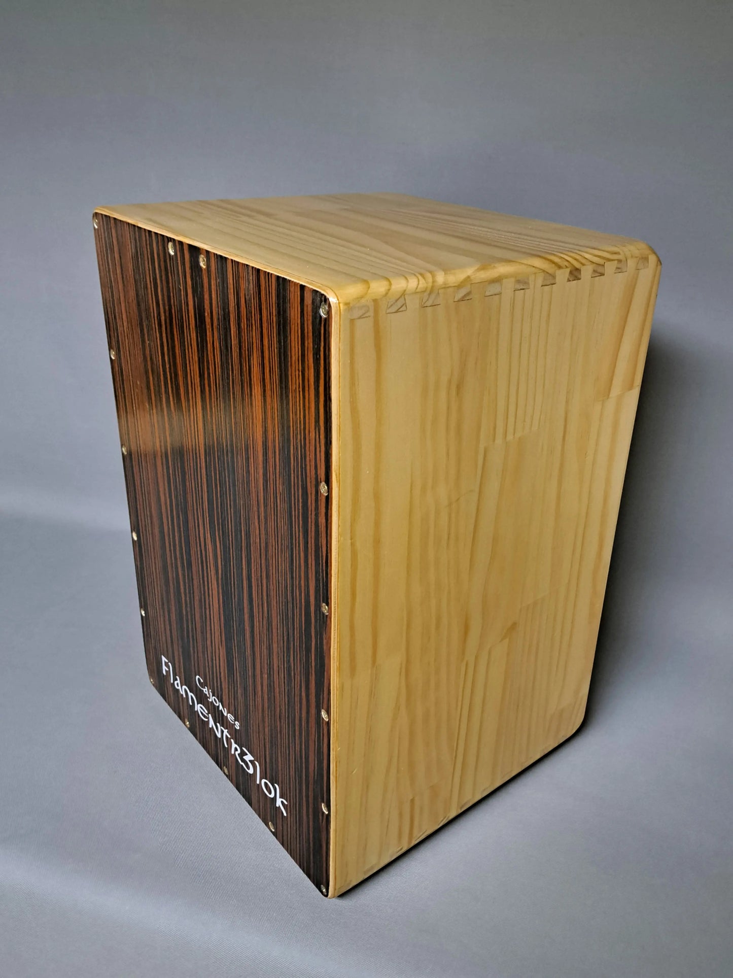 Cajon Peruano Profesonal EncasTr3lok