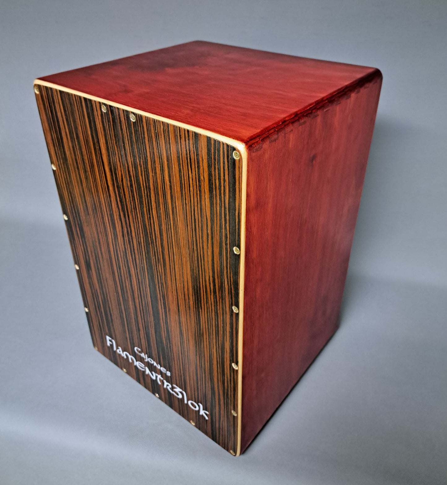 Tocar Cajón es mas fácil que otros instrumentos