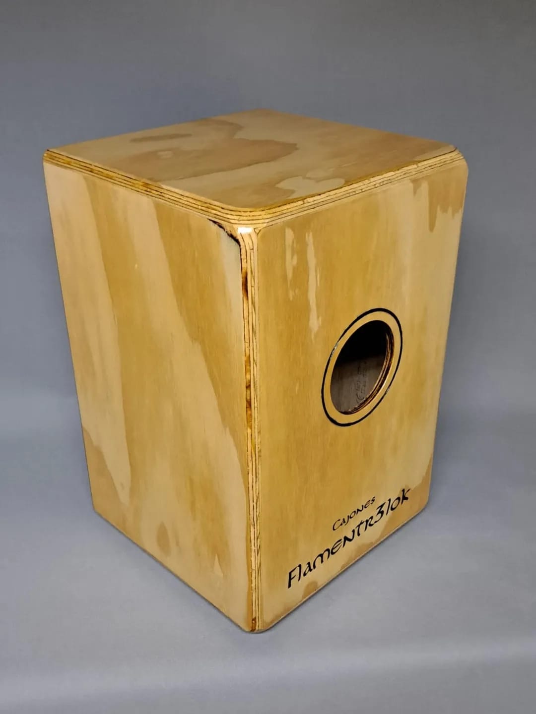 Cajón Peruano Color Flamentr3lok - Stock disponible