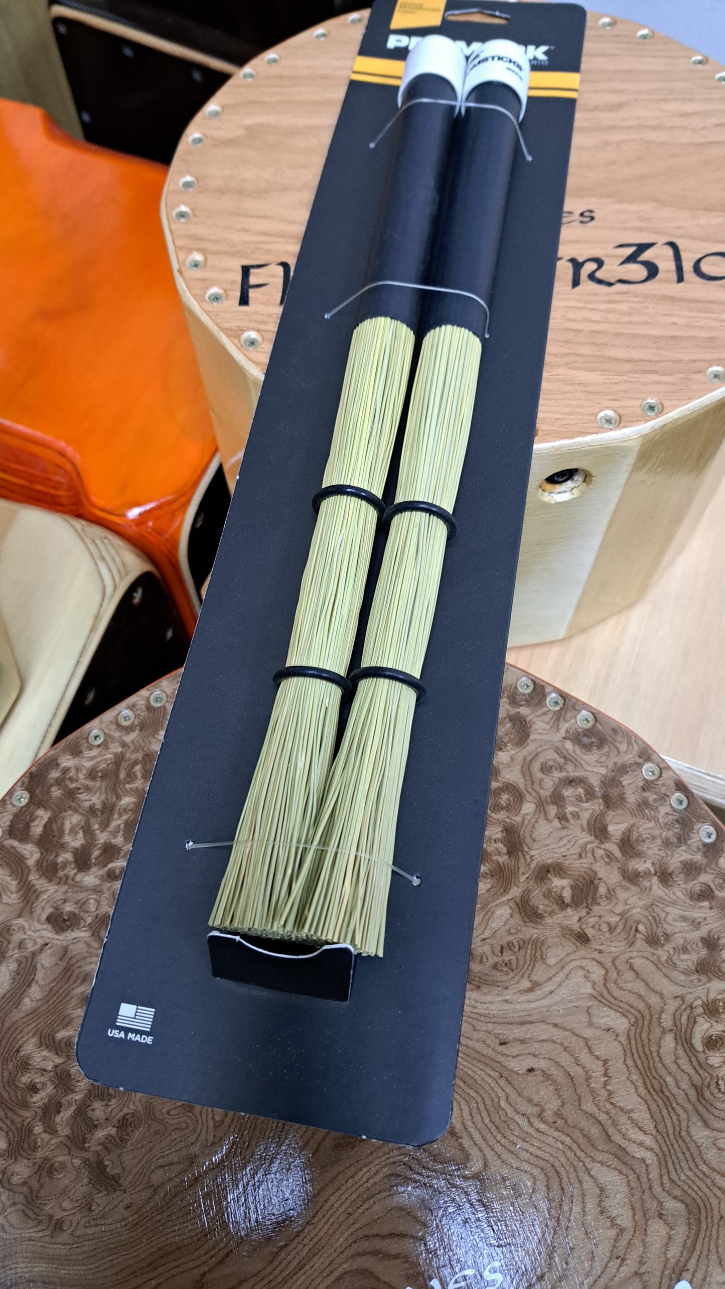 BROOMSTICKS PMBRM1 BAQUETAS PROMARK